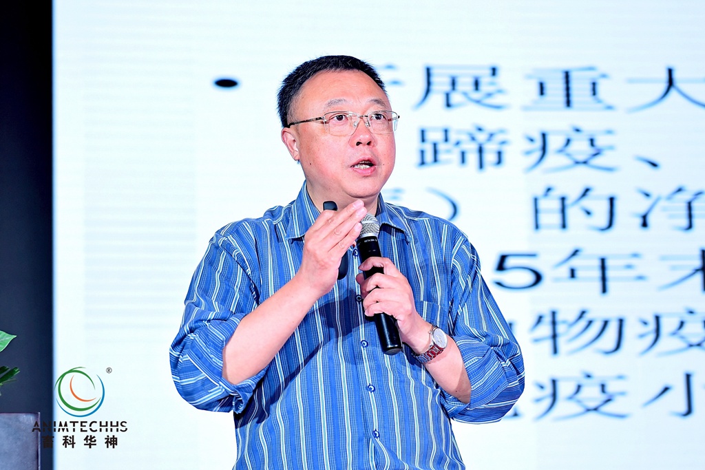 news06.jpg news06.jpg